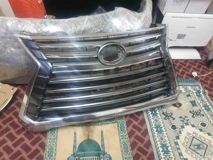 شبك لكزس جيب اصلي وكاله 2