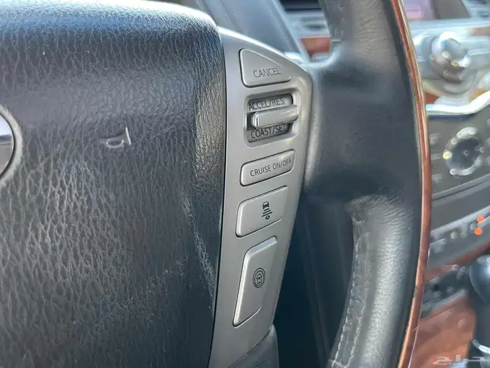 انفينيتي QX80 2015 فل سعودي 16