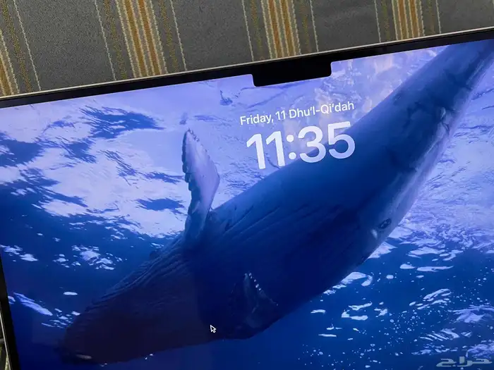 ماك بوك برو إم 2 برو 2023 3