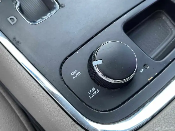 دوج درانجو 2013 RT فل سعودي 16