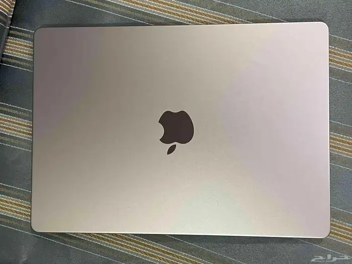 ماك بوك برو إم 2 برو 2023 6