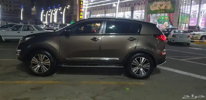 للبيع كيا اسبورتاج 2016 نظيفة جدا عالشرط مالك أول 2