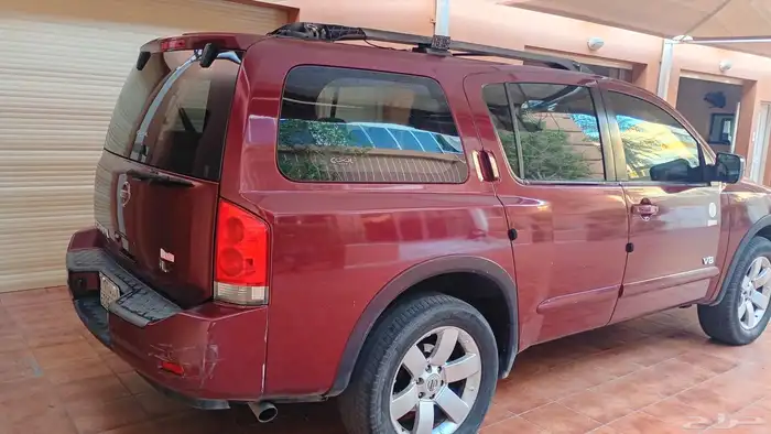 Nissan Armada 2010 full options 4