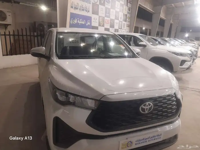 تويوتا اينوفا ابيض موديل 2026 بنزين 2