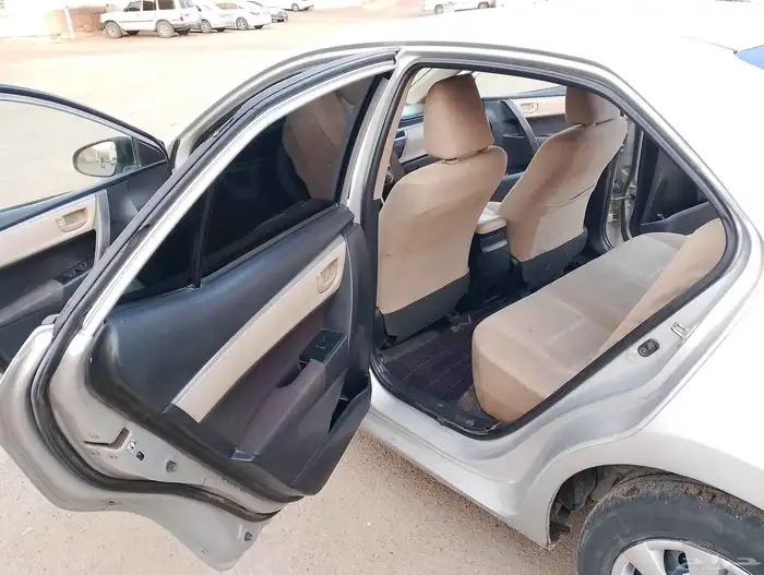 تويوتا كورولا 2014 7