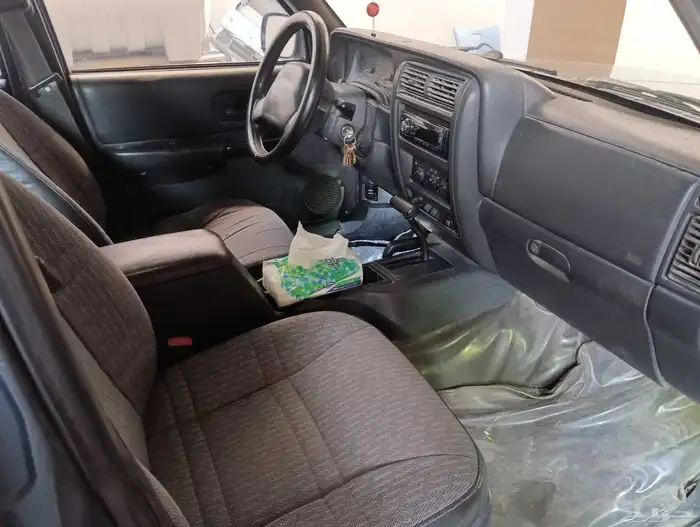 جيب شروكي 2001 7