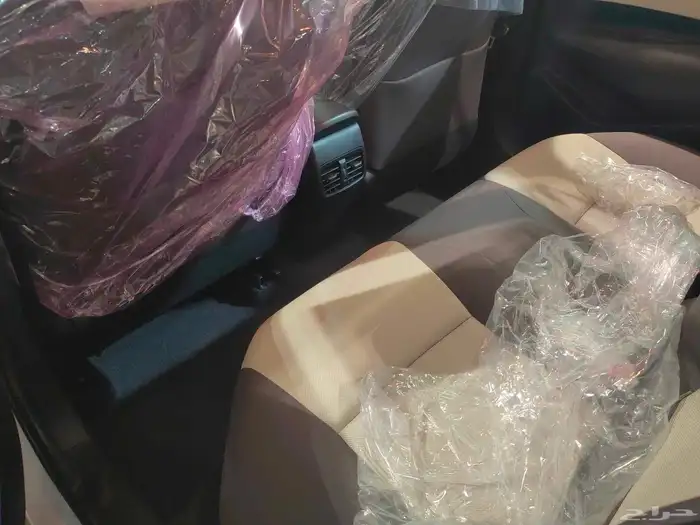 تويوتا كورولا مطور 2000 سي سي موديل 2025 7