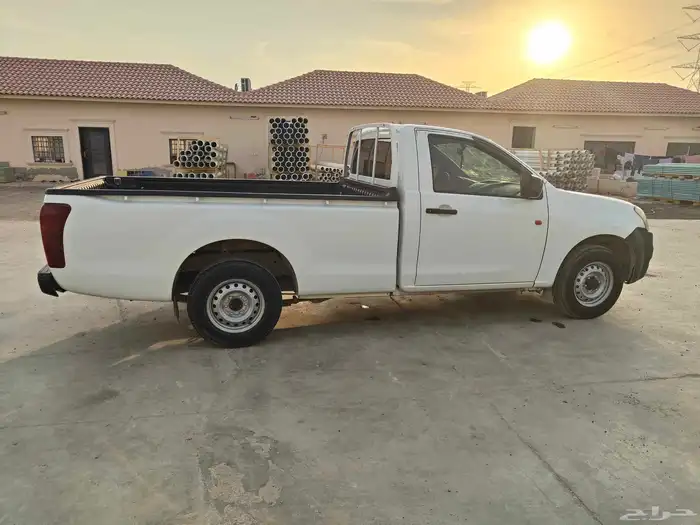 وانيت ايسوزو غمارة 2023 3