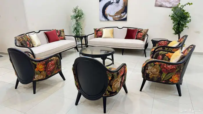 كنب كلاسيك ملكى 0