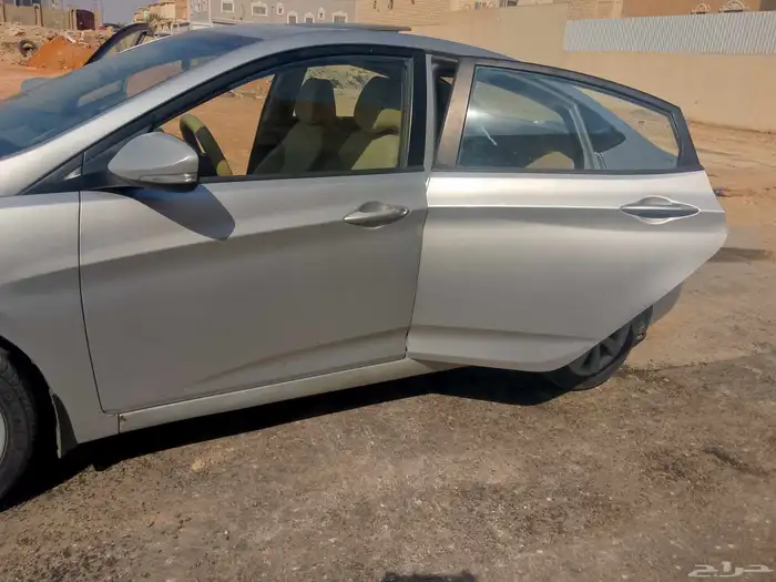 هيونداي اكسنت 2015 17