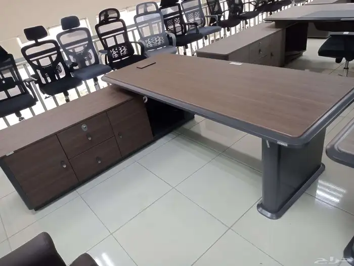 مكاتب مودرن حق مدير طقم كامل فخم مع دولاب طاولة شائي 16