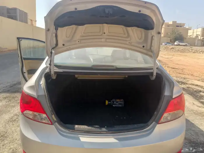 هيونداي اكسنت 2015 11