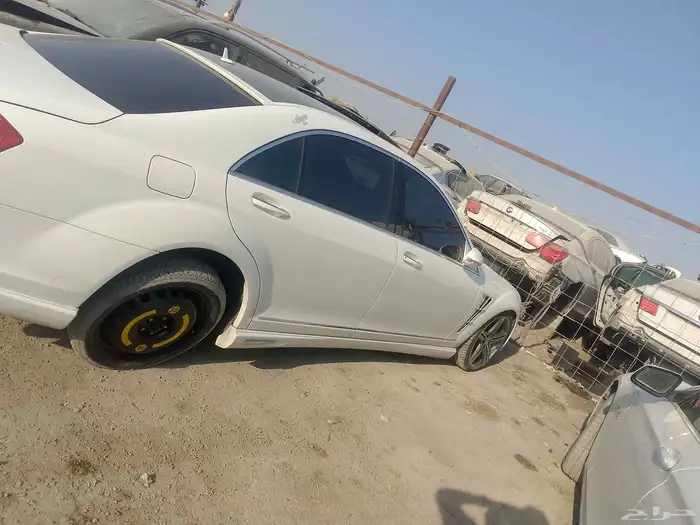 بانوراما تشليح قطع غيار لجميع قطع الالماني في مرسيدس بي ام د 2