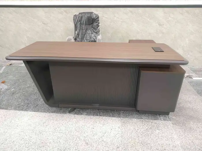 مكاتب مودرن حق مدير طقم كامل فخم مع دولاب طاولة شائي 12