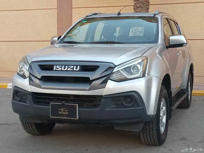 جيب ايسوزو ديماكس ( 2020 ) ديزل دبل اتوماتيك بحالة ممتازة 0