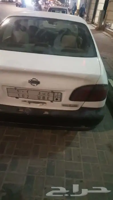 نيسان بريميرا موديل 2001 لون ابيض فحص دوري ساري بدون اللوحه 3