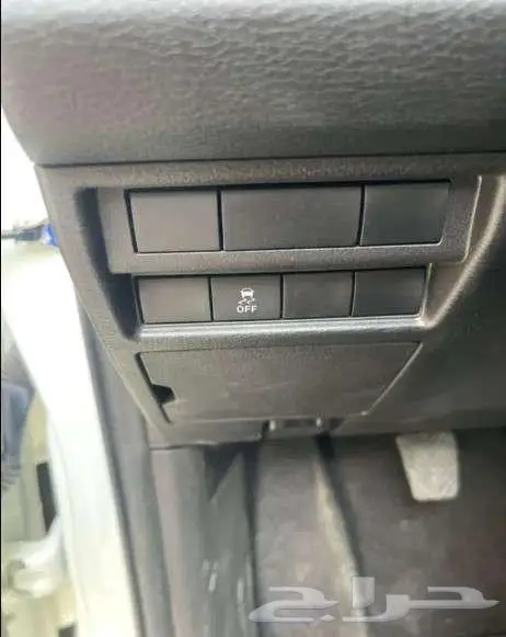 ميستوبيشي غمارتين L200 دبل ديزل قير عادي 2024 20