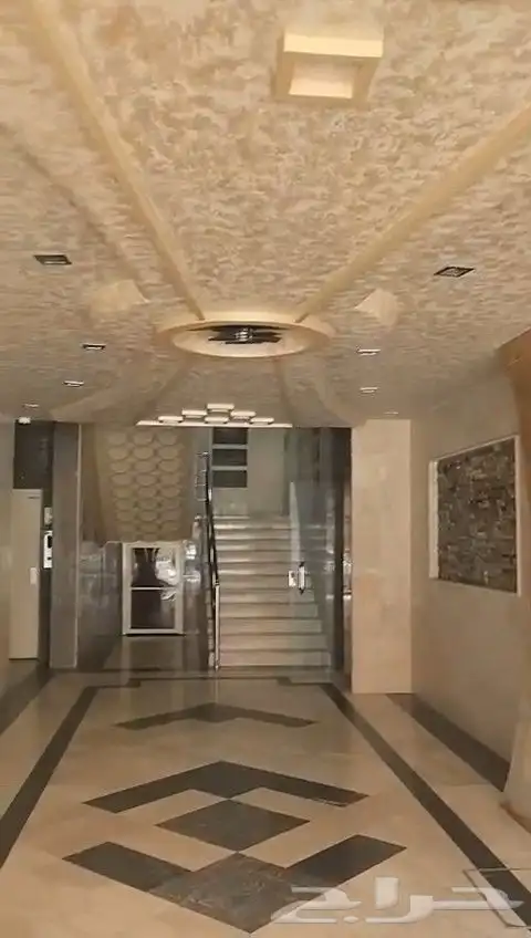 شقة للإيجار بحي الريان 1