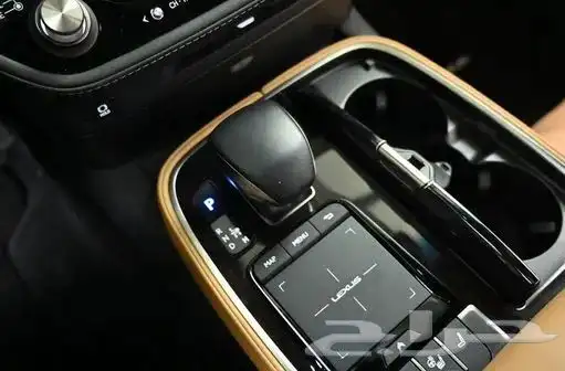 لكزس LS500 - 2021 13