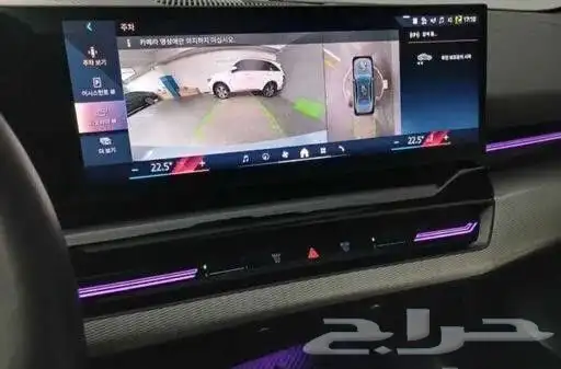 BMW 5 Series (G60) 520i M Sport 9