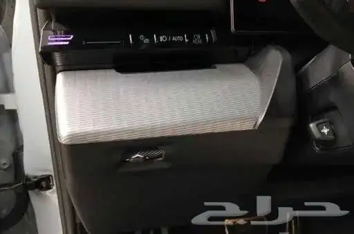 BMW 5 Series (G60) 520i M Sport 8