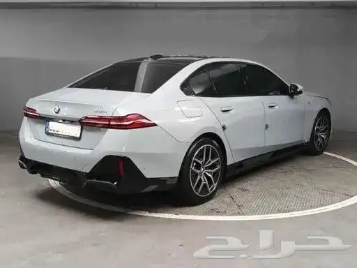 BMW 5 Series (G60) 520i M Sport 1