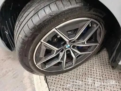 BMW 5 Series (G60) 520i M Sport 14