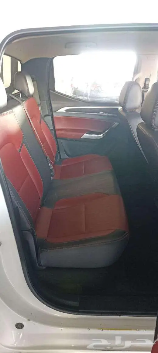 ماكسيس غمارتين موديل 2023 لدى معرض الموتر العريق للسيارات 5