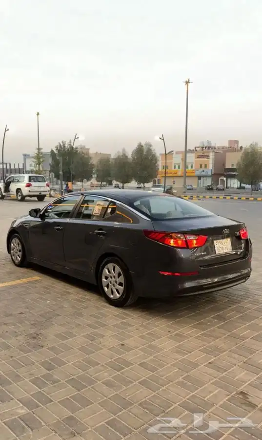 للبيع كيا ابتيما 2015 2