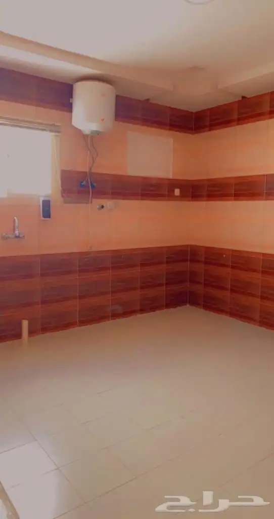 للبيع شقة علوية وملحق حي الناصرية بريدة القصيم 3