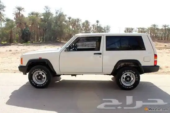 مطلوب جيب شيروكي باب واحد قير توماتيك 0