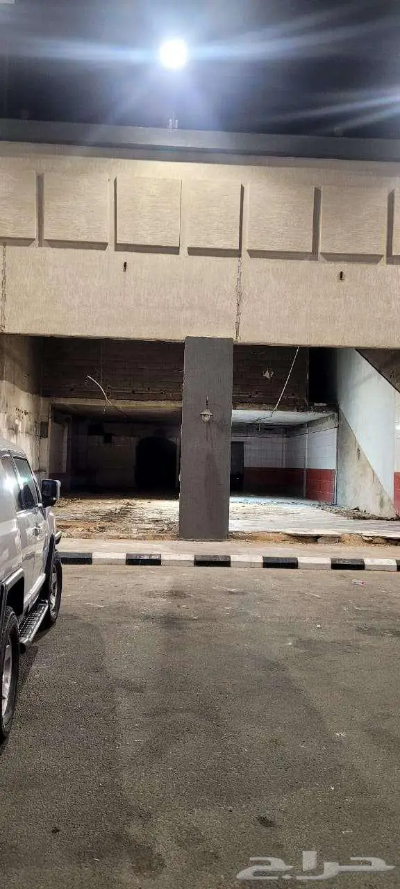 معارض تجارية بموقع إستراتيجي على طريق مكة - الهدا 10