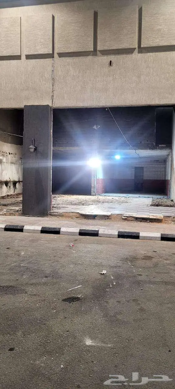 معارض تجارية بموقع إستراتيجي على طريق مكة - الهدا 6