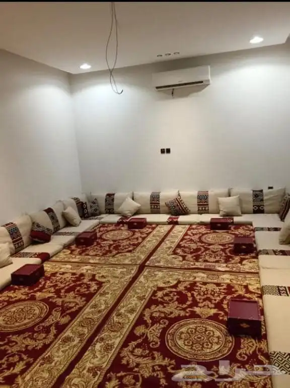 تاجير طاولات وكراسي وكنب 2