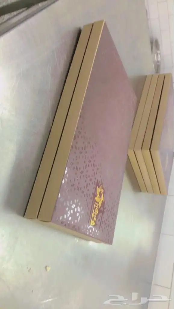 بوكسات وورقيات 0