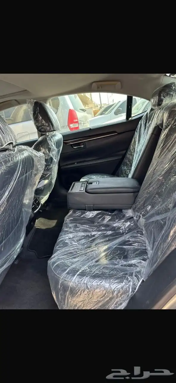 للبيع لكزس es2015 3