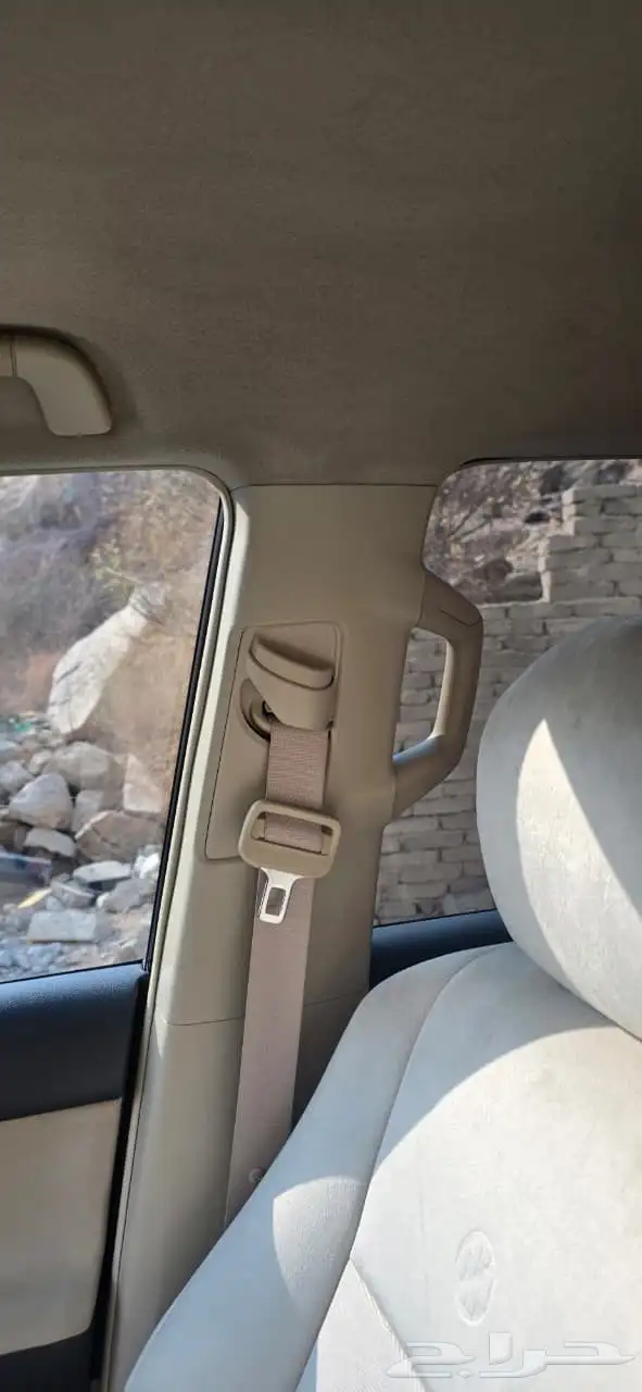 برادو 2011 ابيض لؤلؤي V6 نص فل 13