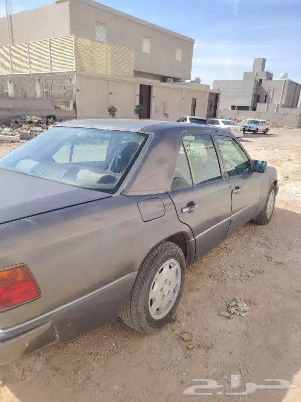 مرسيدس موديل 1993 11