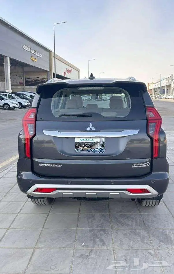 ميتسوبيشي مونتيرو 2021 سبورت 3