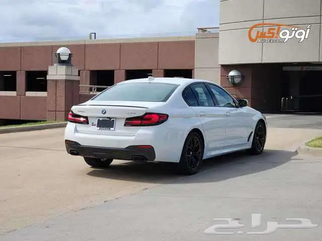 2023 بي إم دبليو 530i 3
