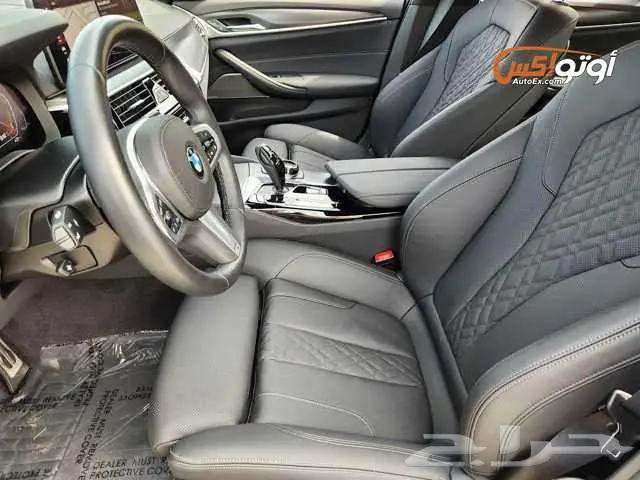 2023 بي إم دبليو 530i 7