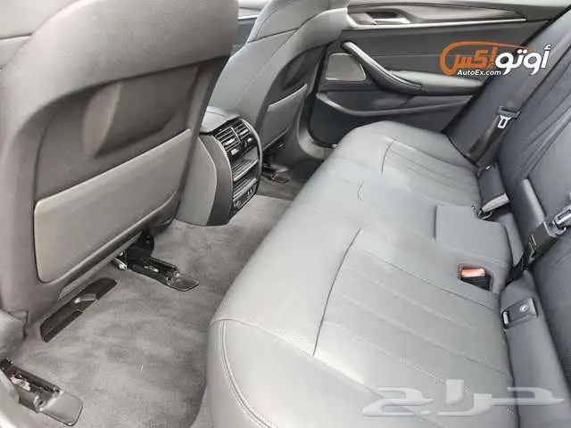 2023 بي إم دبليو 530i 17