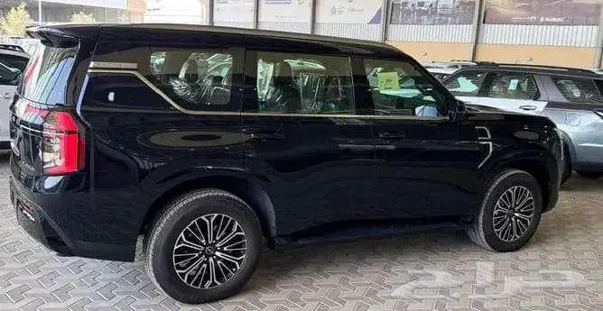 نيسان باترول بلاتينوم تنفس طبيعي موديل 2026 كاش و اقساط 5