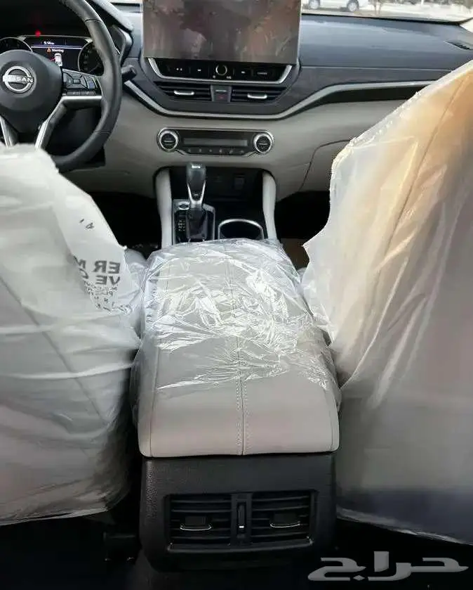 نيسان التيما نص فل SV موديل 2026 13