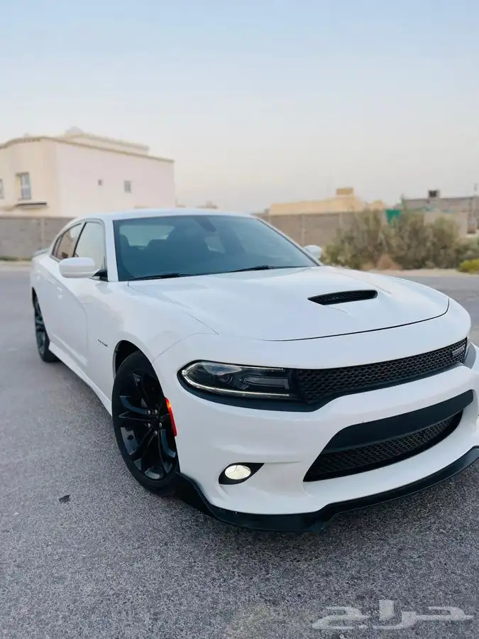 تشارجر 2021 RT 8 سلندر 7