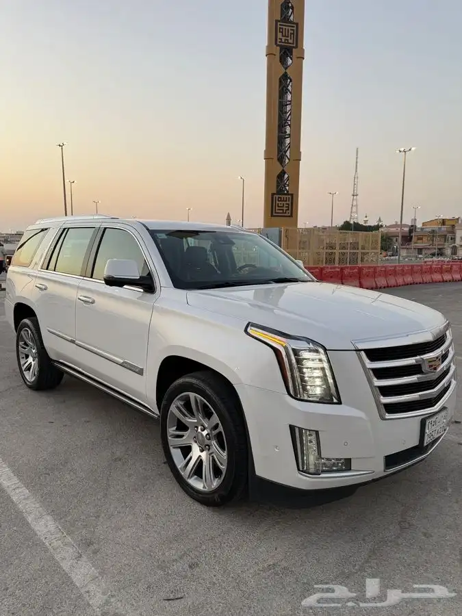 كادلاك اسكاليدا فل 0