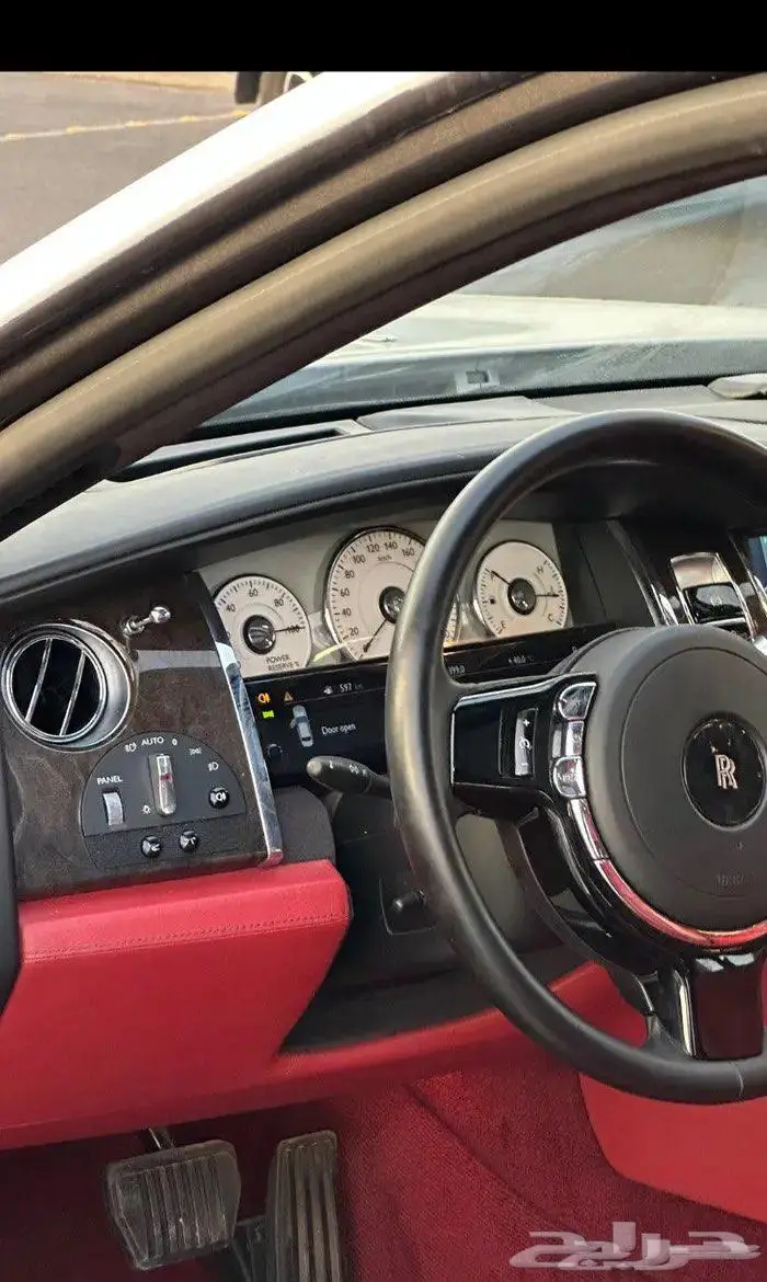 روز قوست الفخامه يوجد عرض 4