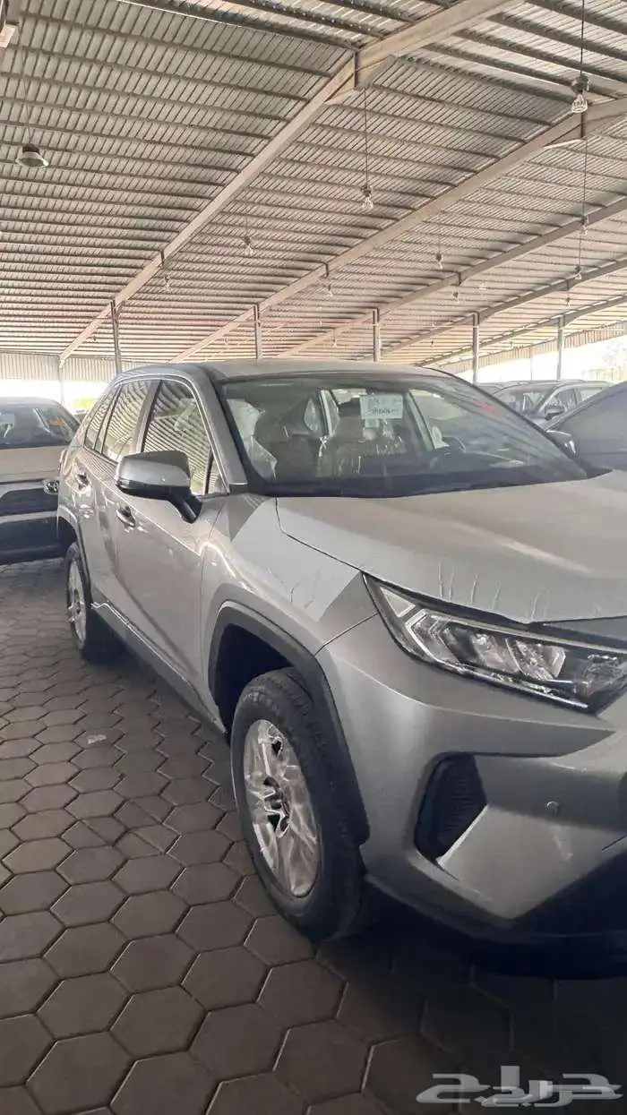 تويوتا راف فور استاندر 4 2 موديل 2025 كاش بنك 5