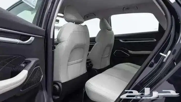 جيلي امجراند ستاندر2025 8