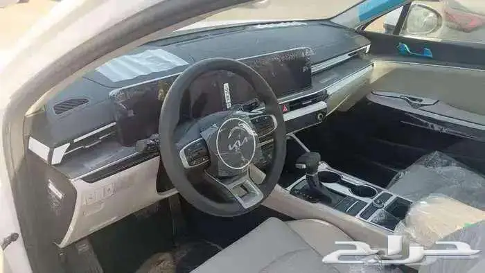 كيا k5 ستاندر 2025 كاش وتقسيط 2